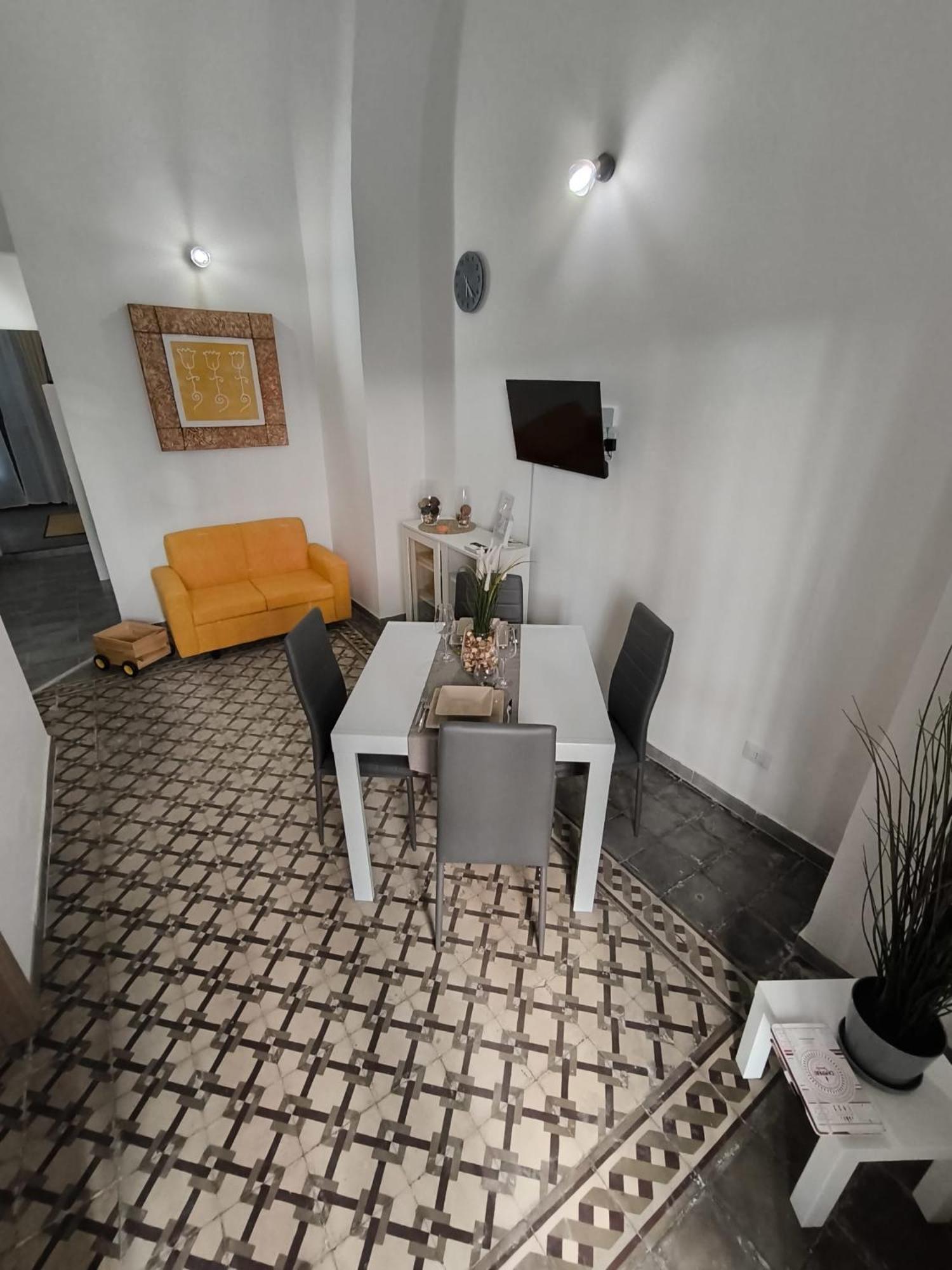 Opificio 11 House Apartment Catania Bagian luar foto